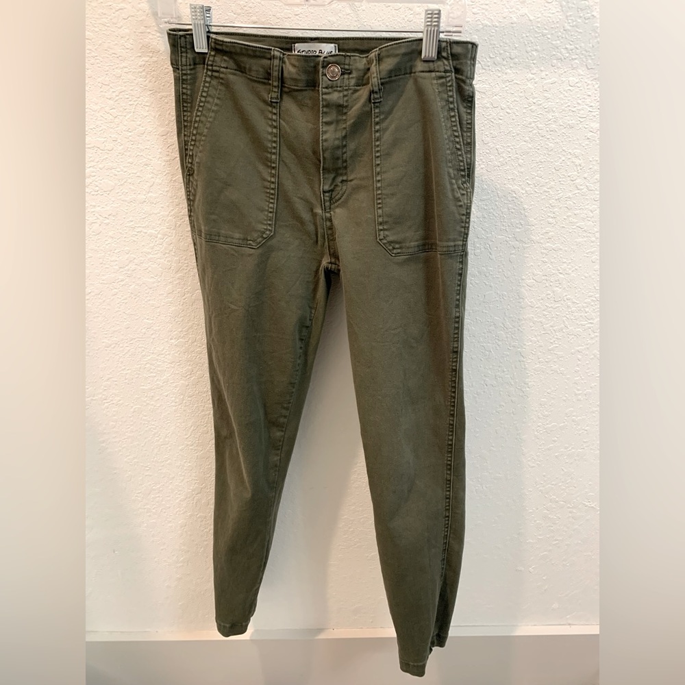 Green Dress Pants With Pockets